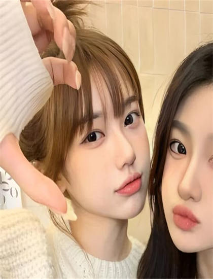 专业战争片评论：《吻我，爱上我格林》的技术创新与艺术成就 ——深入探索战争片的艺术世界